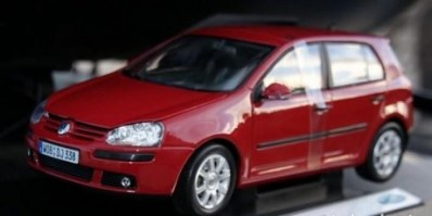 GOLF V 10